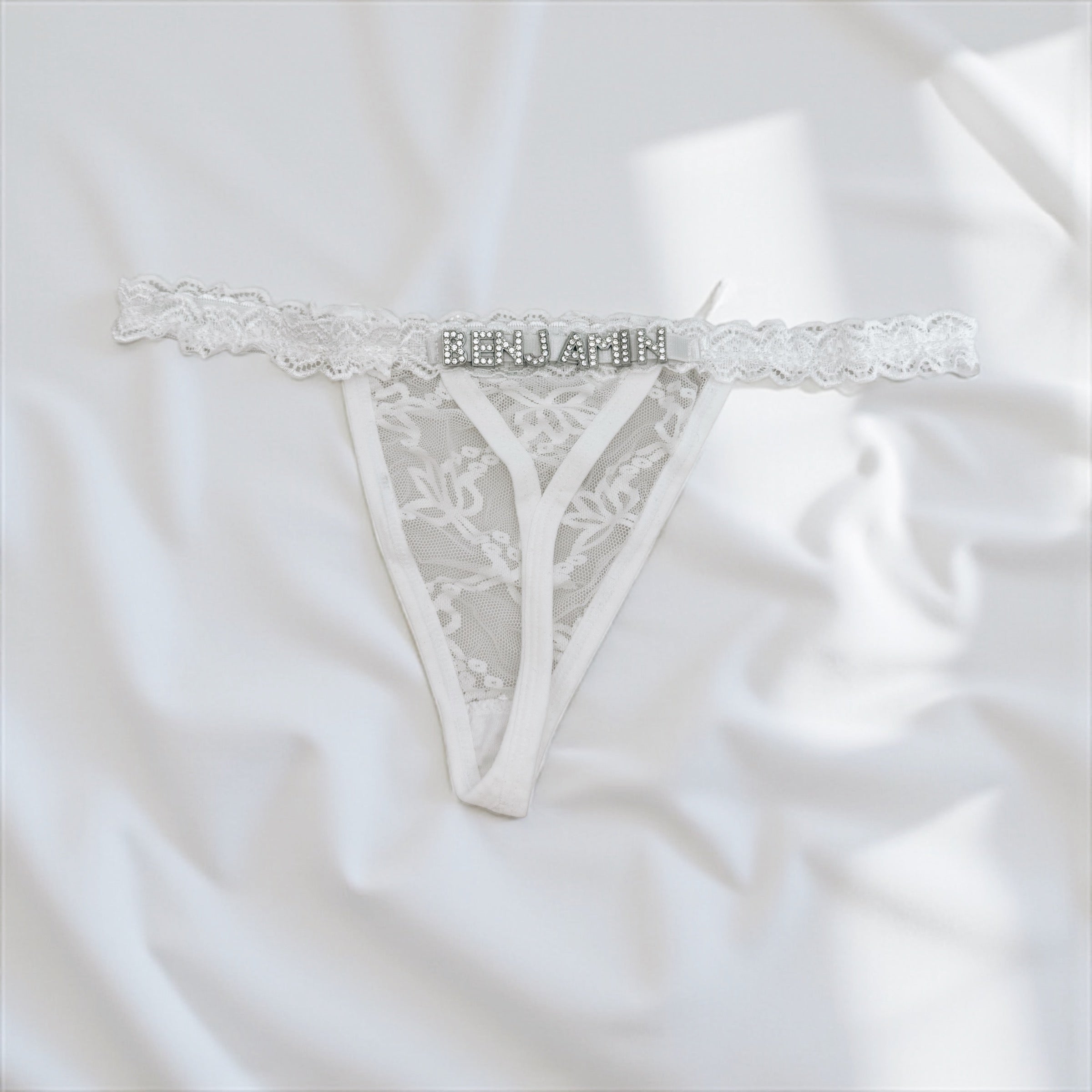 THE MUSE THONG